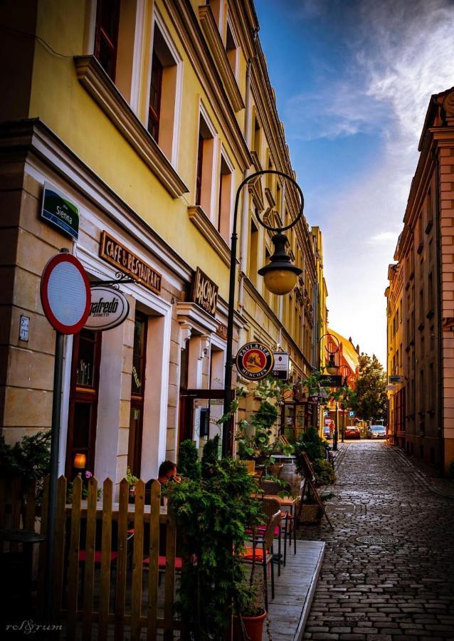 Lux Apartments In Old Town Щецин Экстерьер фото